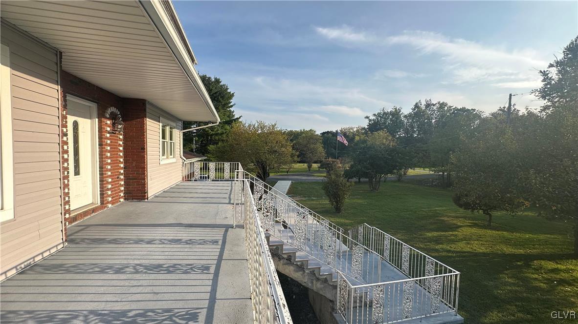 590 Gilbert Road