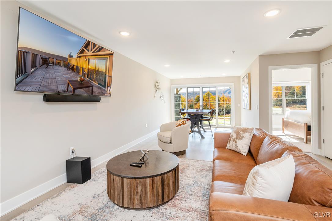 630 Hunter Circle 4 MOUNTAIN HOME ALT