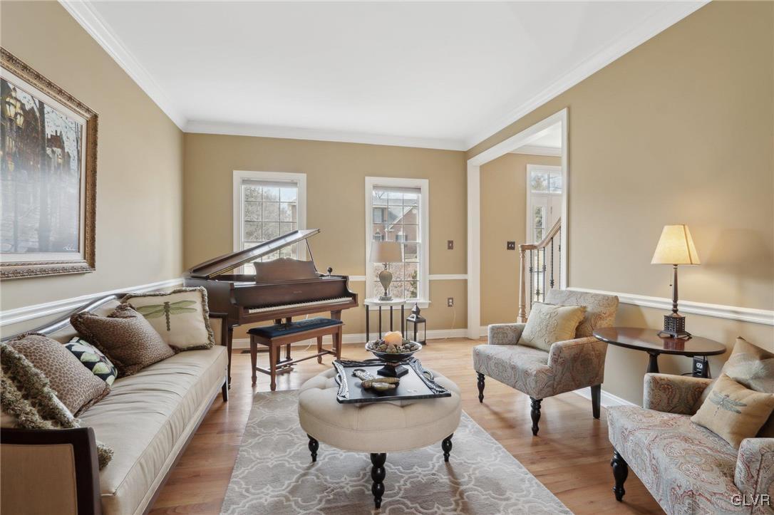 2119 Sherbrooke Drive
