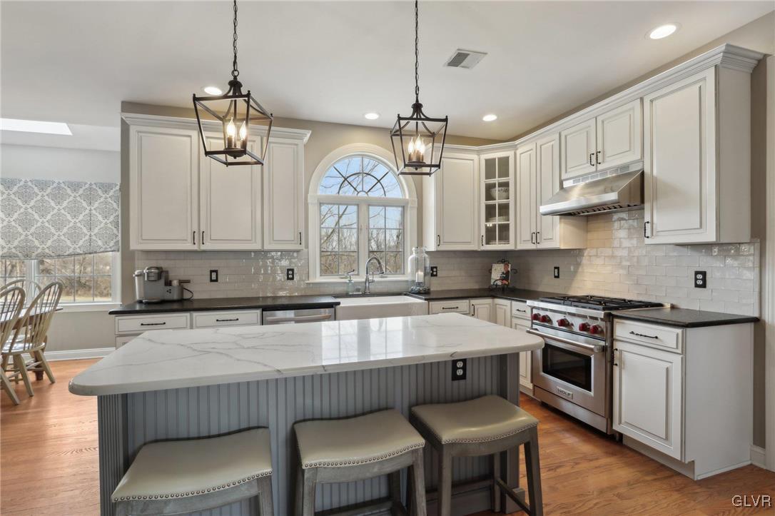2119 Sherbrooke Drive