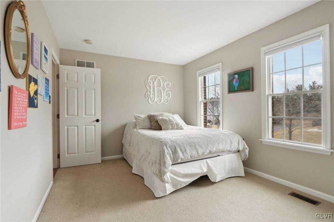 2119 Sherbrooke Drive