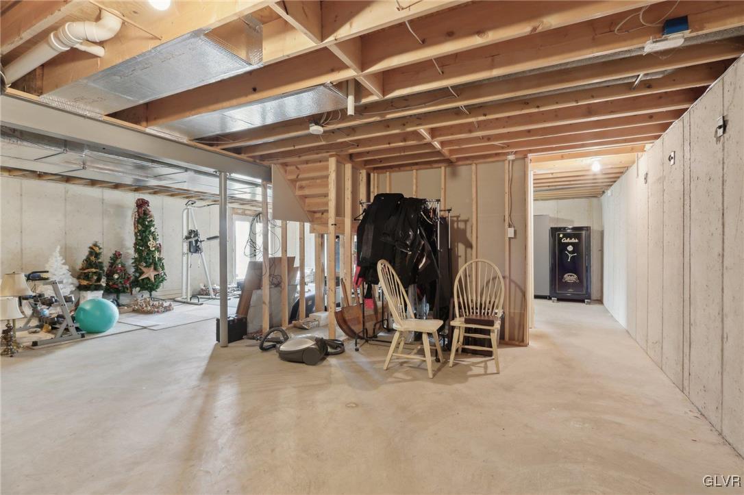 2119 Sherbrooke Drive