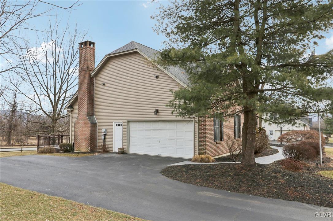 2119 Sherbrooke Drive