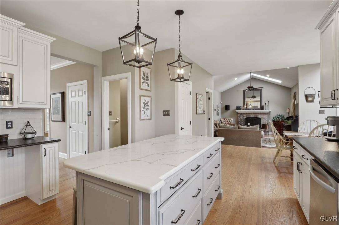 2119 Sherbrooke Drive