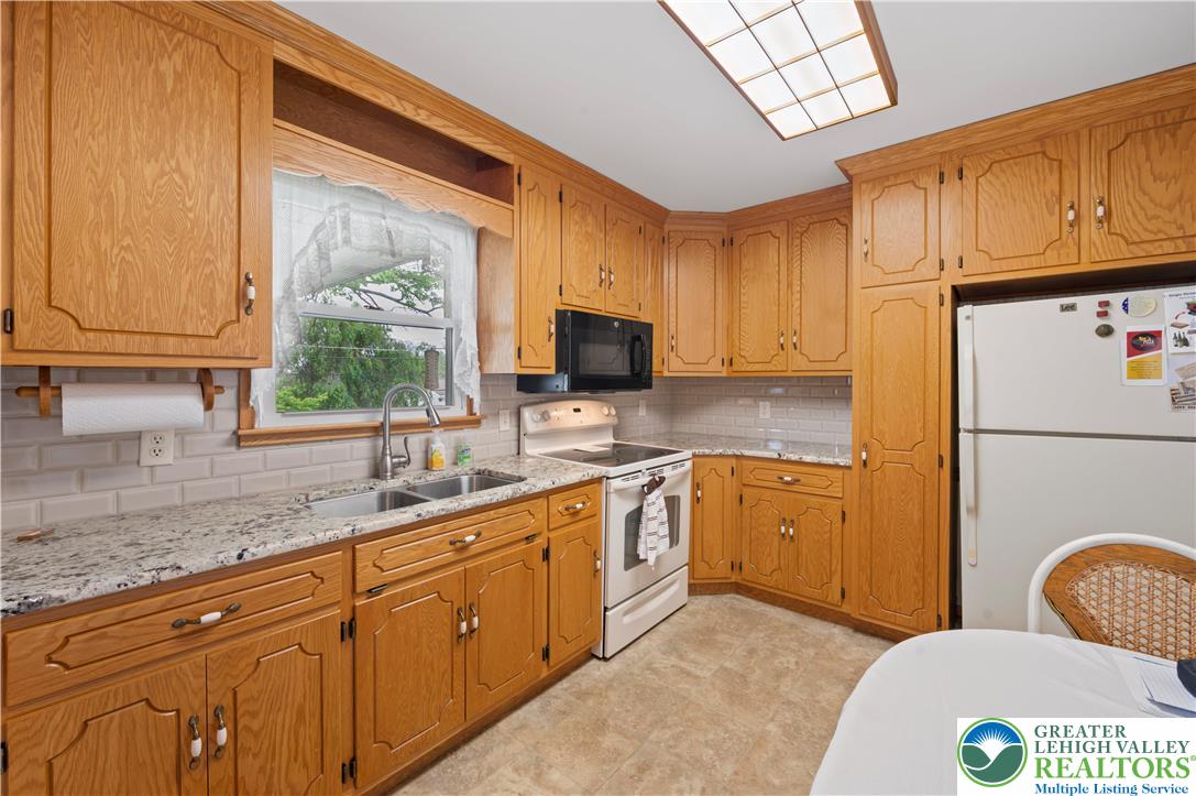 155 7th Street