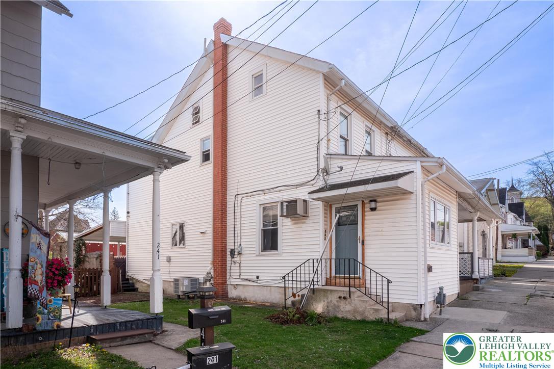 247 2nd Street
