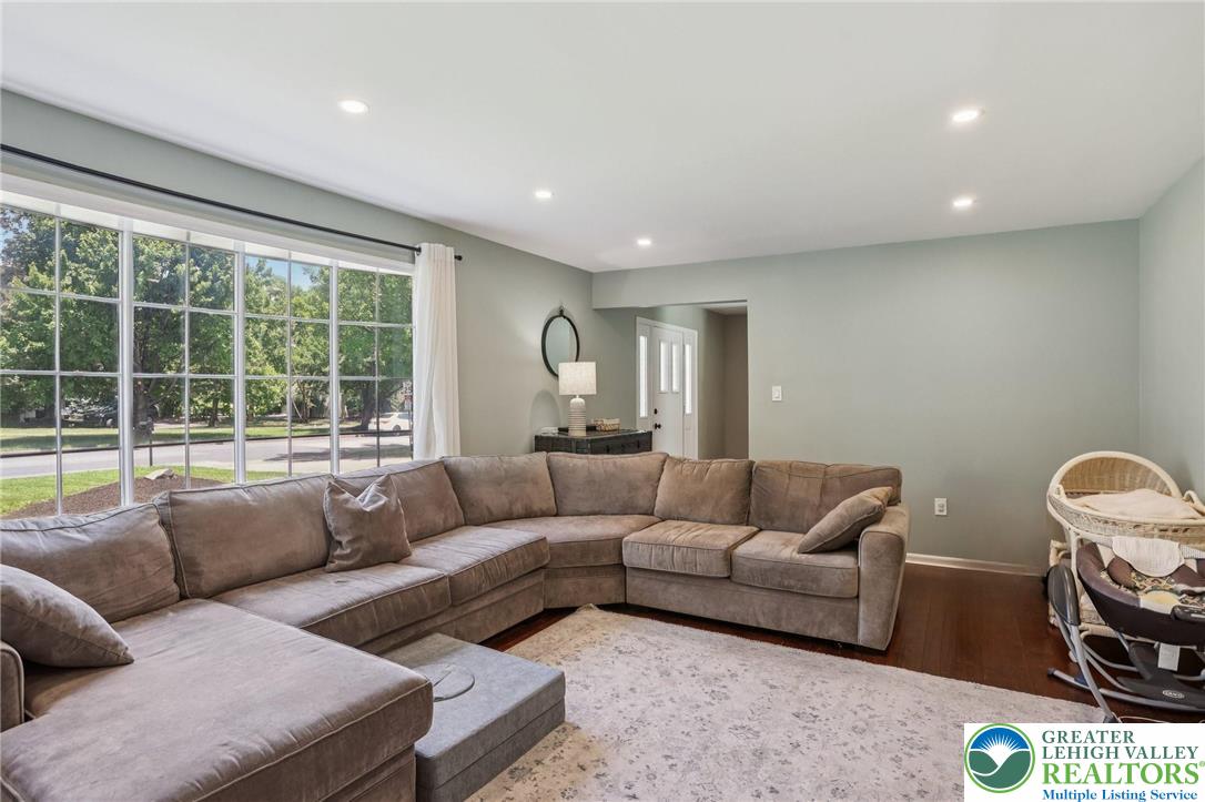 1029 Blair Road