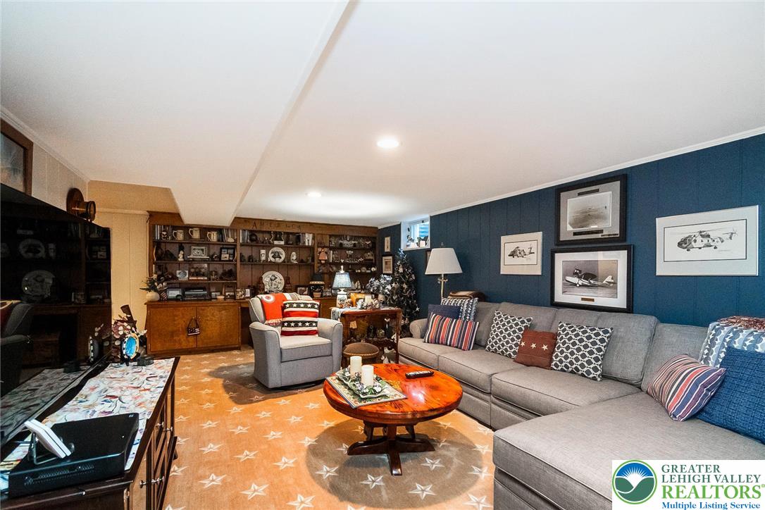 226 North 27 th Street