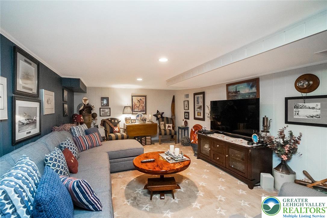 226 North 27 th Street