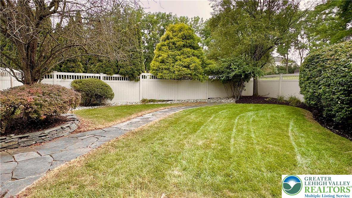 3735 Canterbury Road