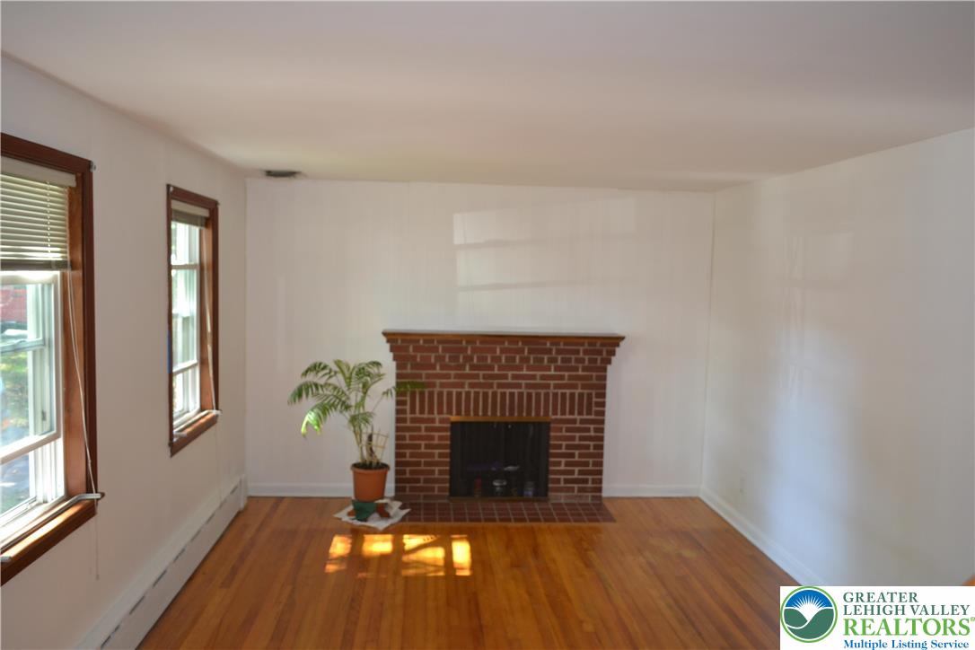 439 East Union Boulevard