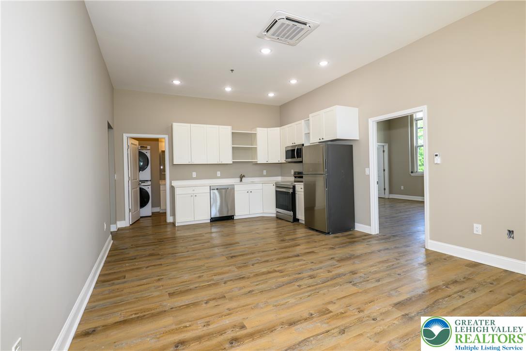 1012 2nd St. Two Bedroom