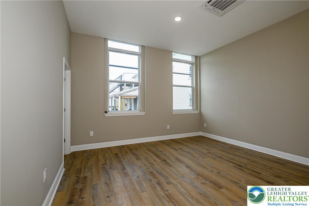 1012 2nd St. Two Bedroom
