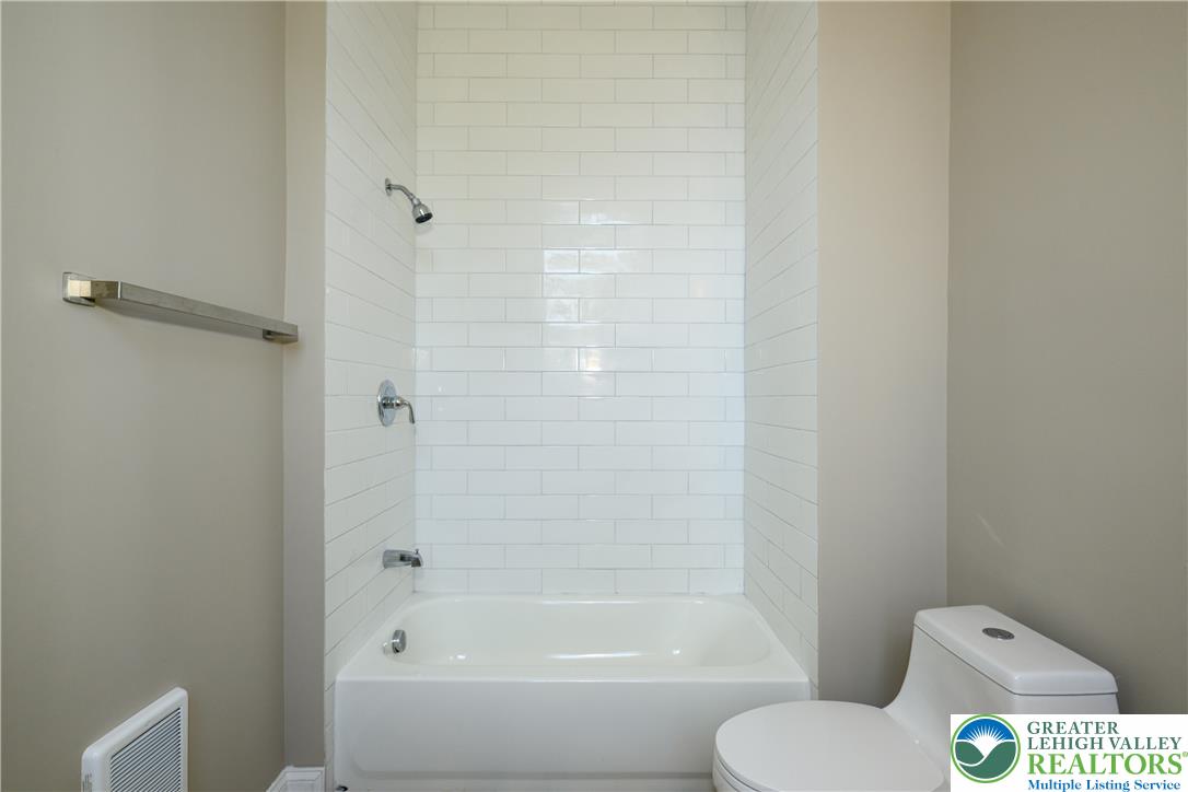 1012 2nd St. Two Bedroom