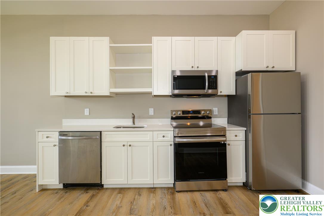 1012 2nd St. One Bedroom