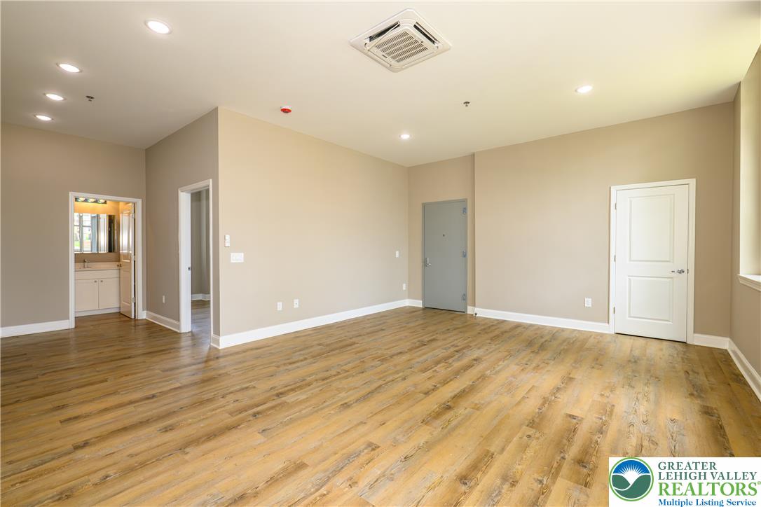 1012 2nd St. One Bedroom