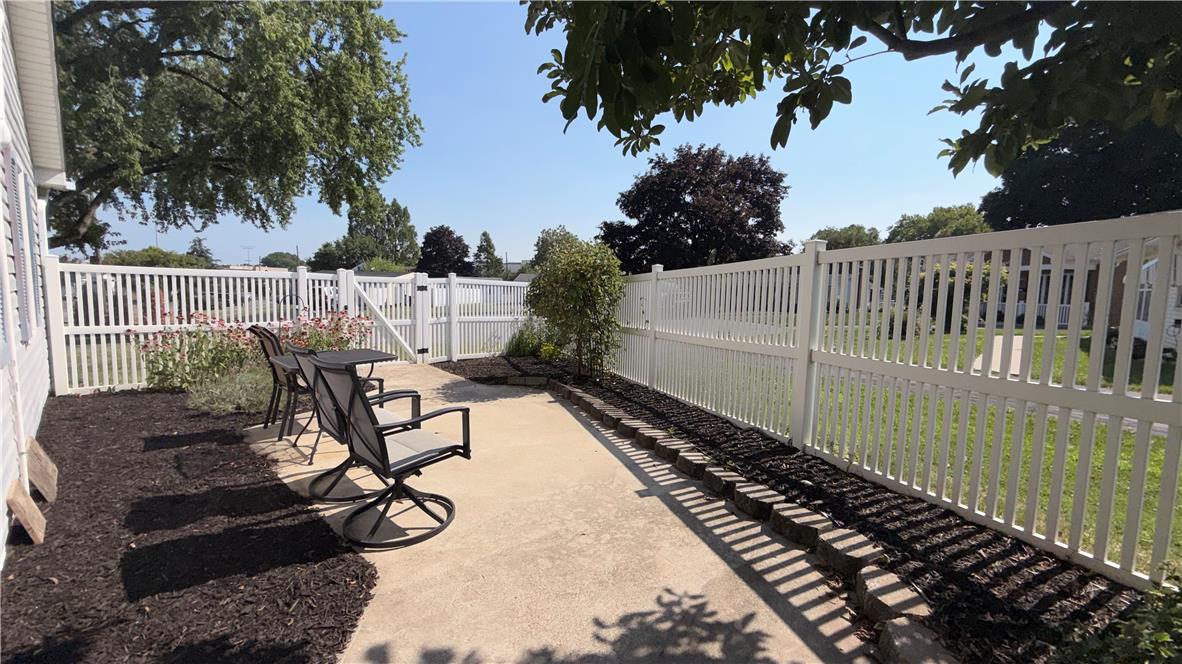 49 Seyfried Avenue
