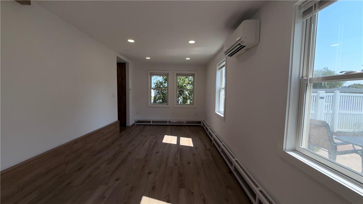 49 Seyfried Avenue