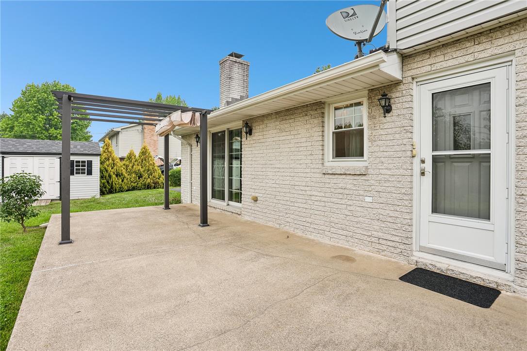 3659 Ironstone Road