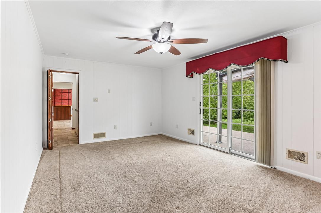 3659 Ironstone Road