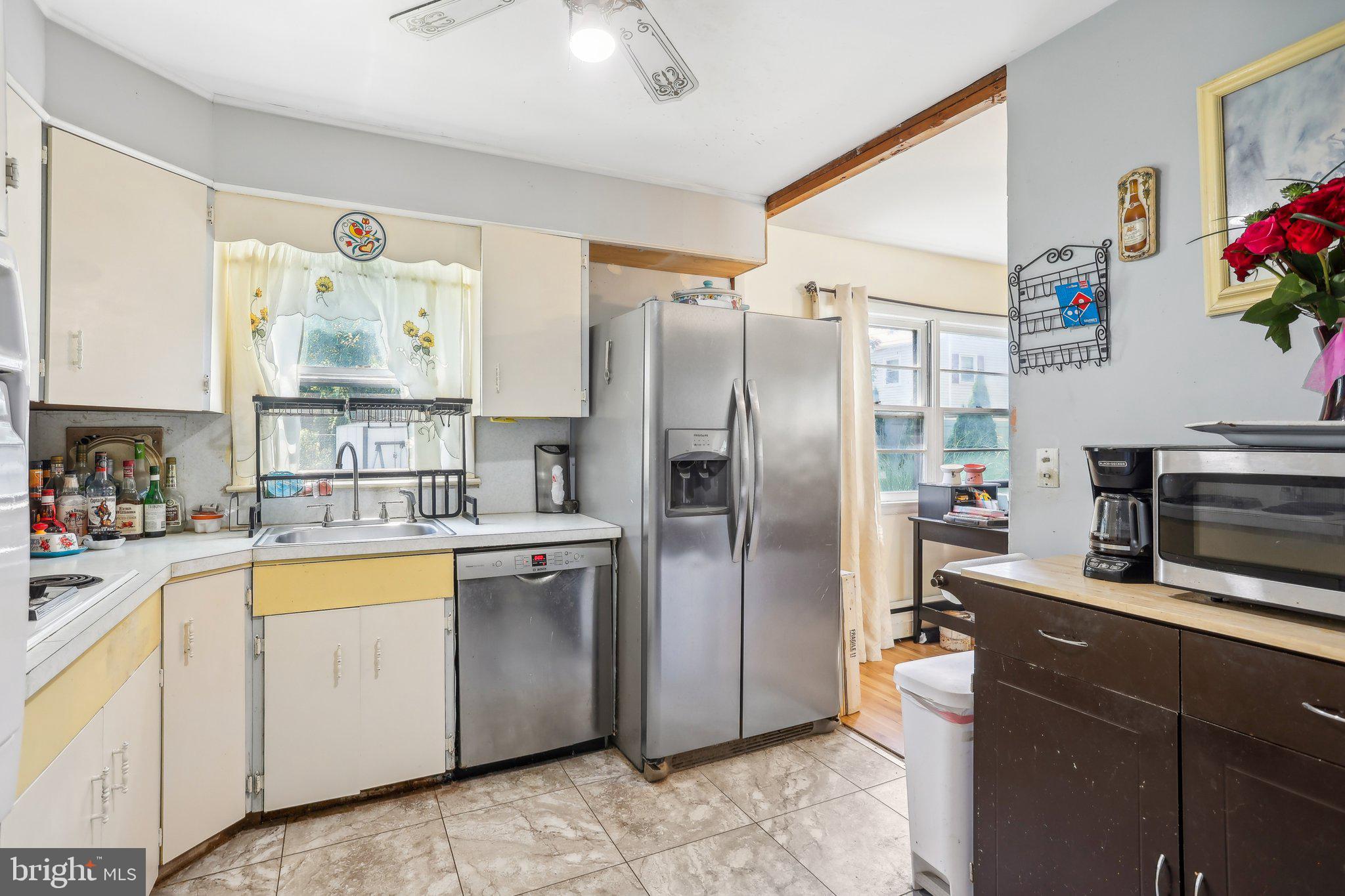 1515 KELCHNER ROAD