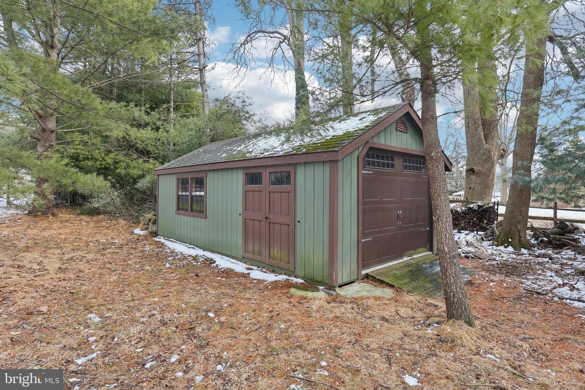 3442 LANARK ROAD