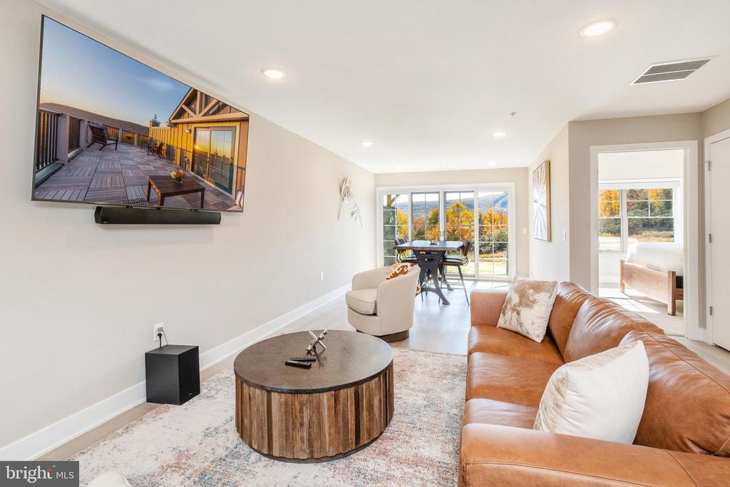 630 HUNTER CIRCLE - PRIVATE VACATION CLUB 3 2ND HOME ALT