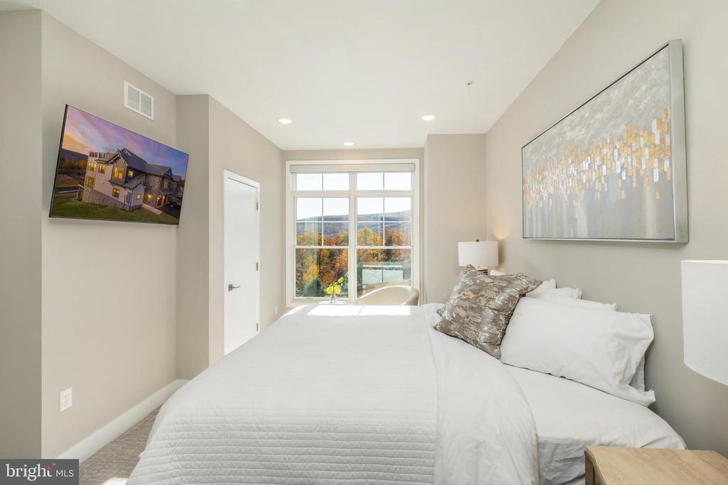 630 HUNTER CIRCLE - PRIVATE VACATION CLUB 3 2ND HOME ALT