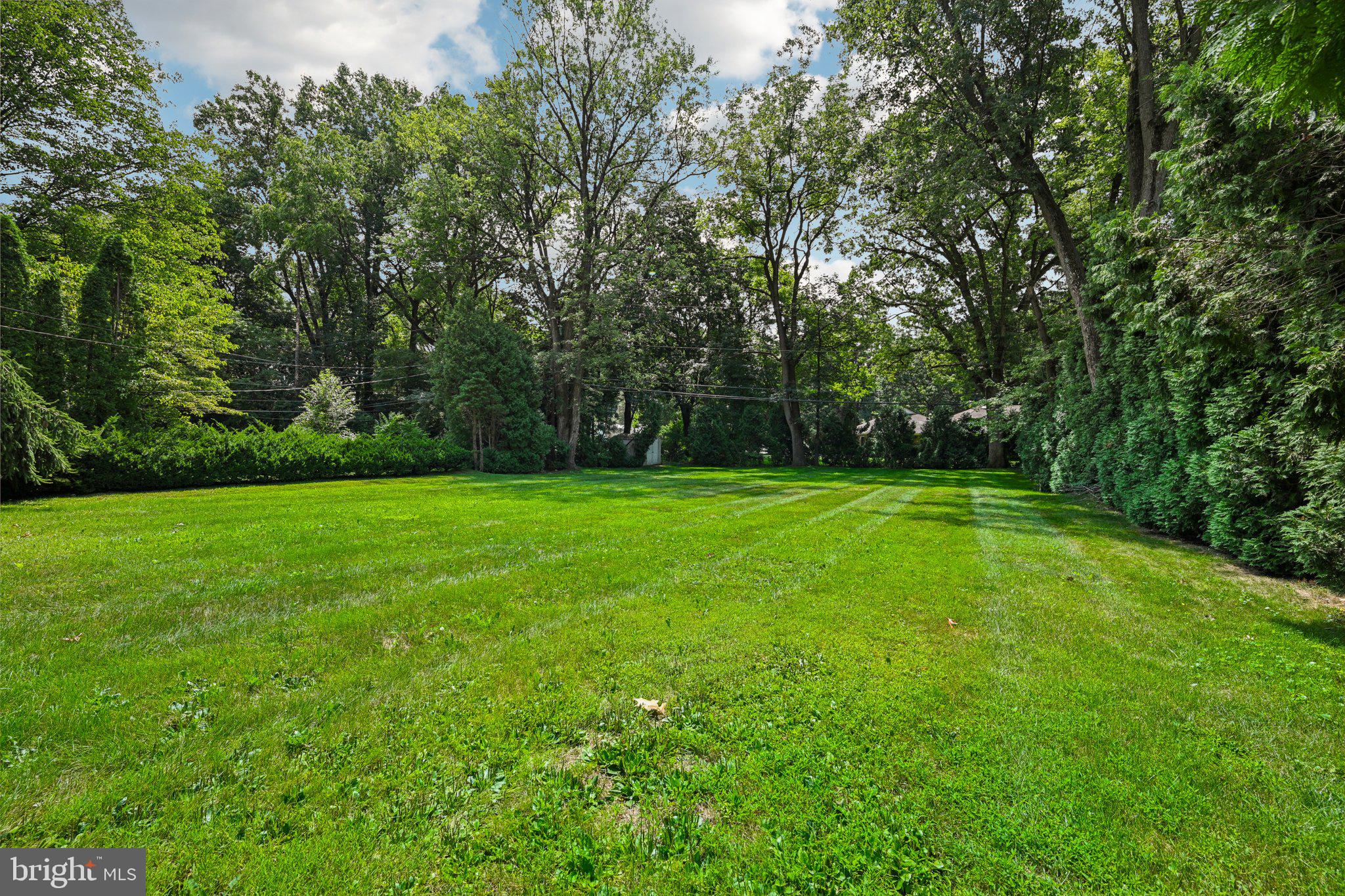 1327 STAFORE DRIVE