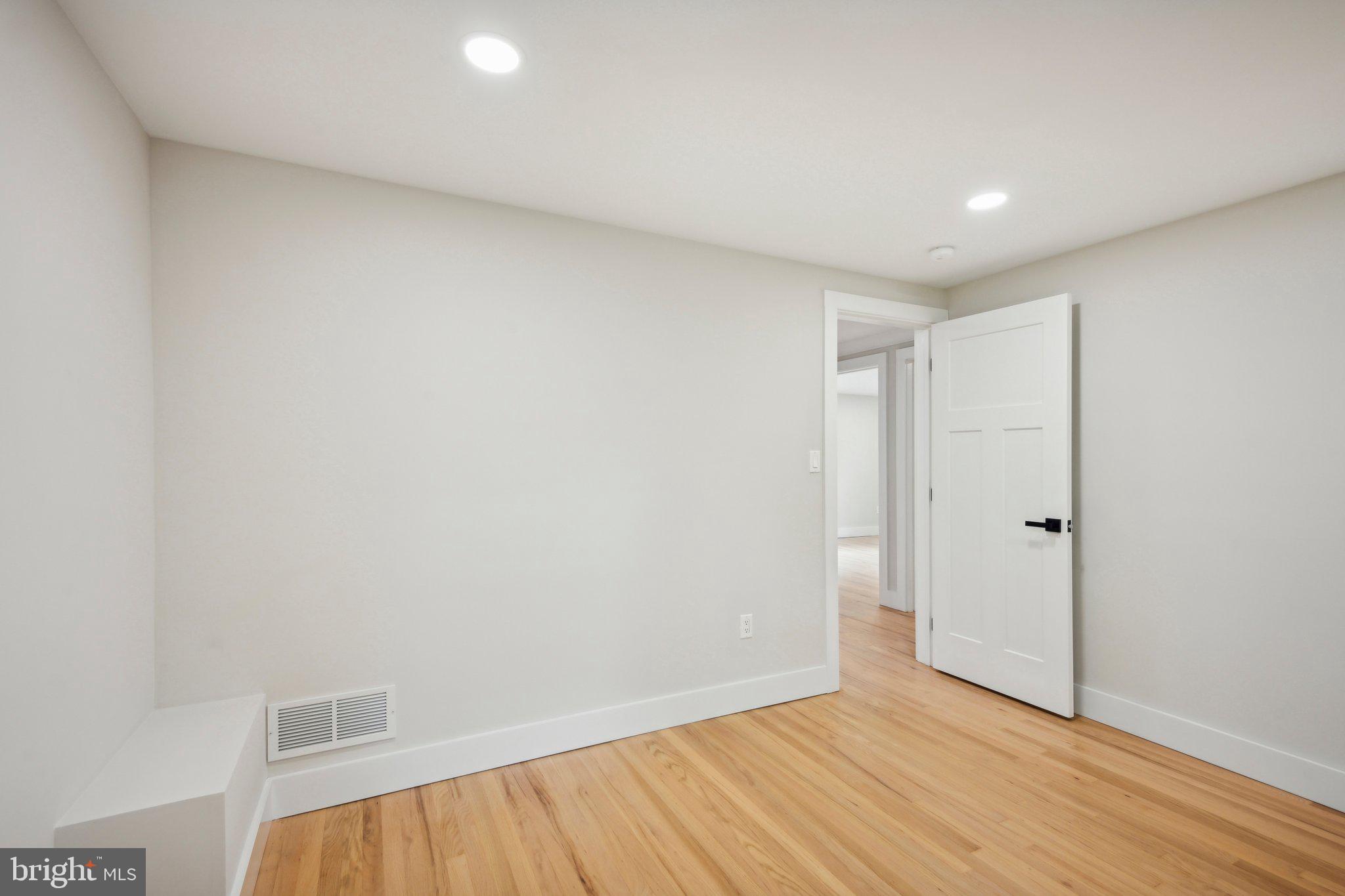 1327 STAFORE DRIVE