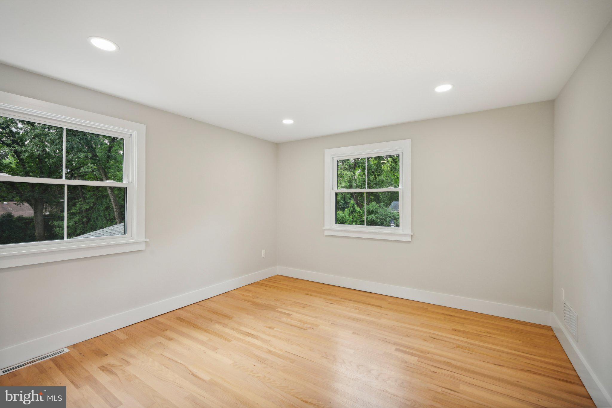 1327 STAFORE DRIVE