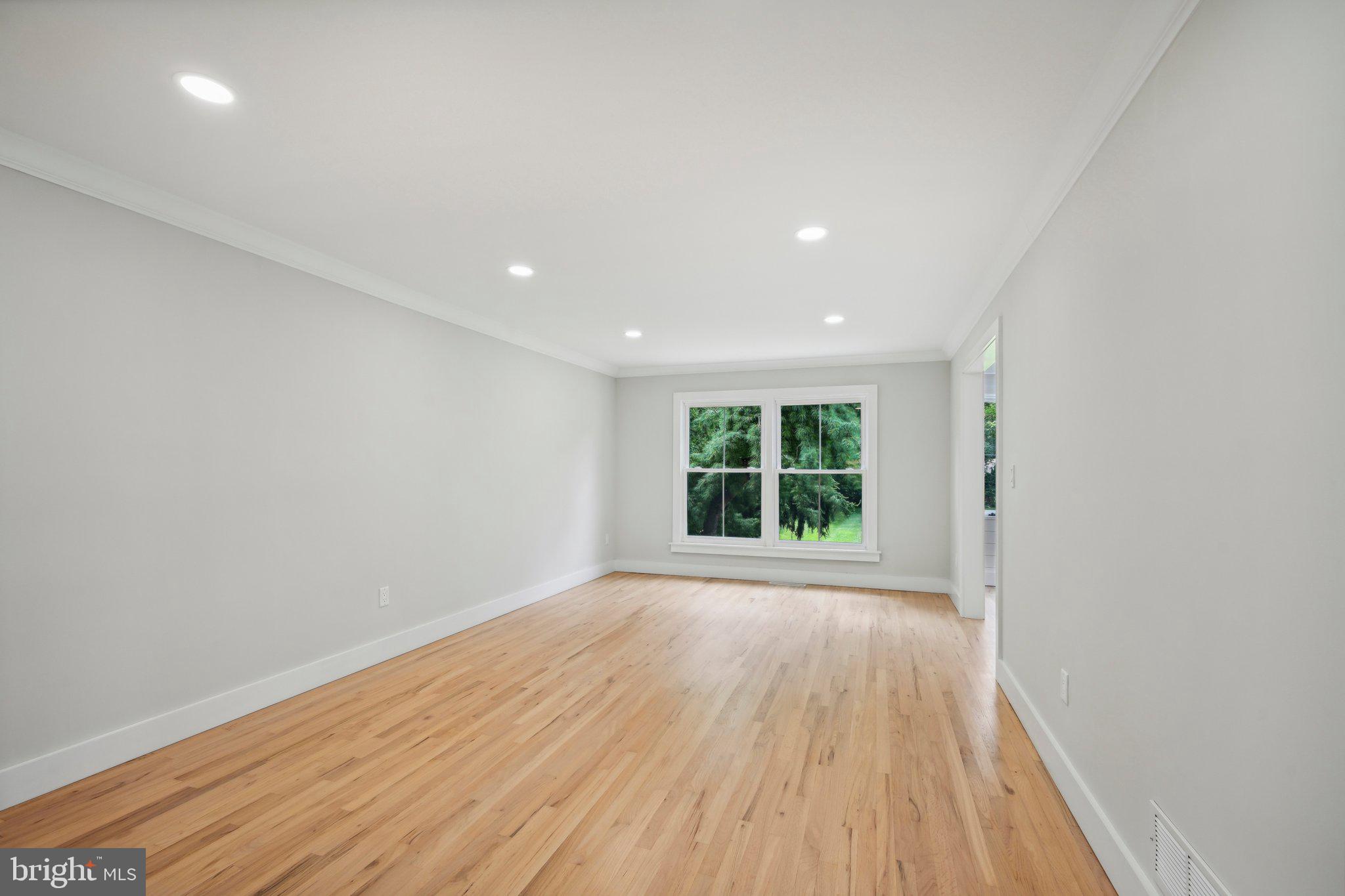 1327 STAFORE DRIVE