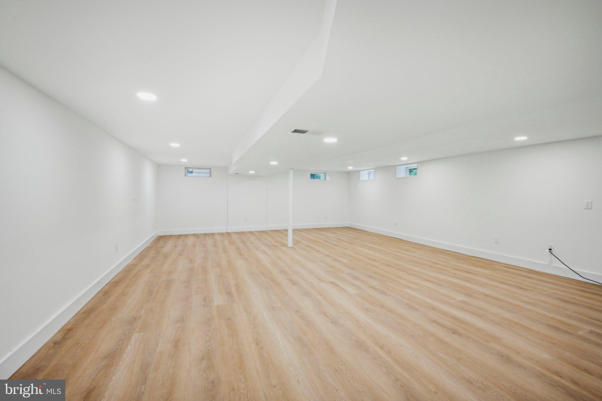 1327 STAFORE DRIVE