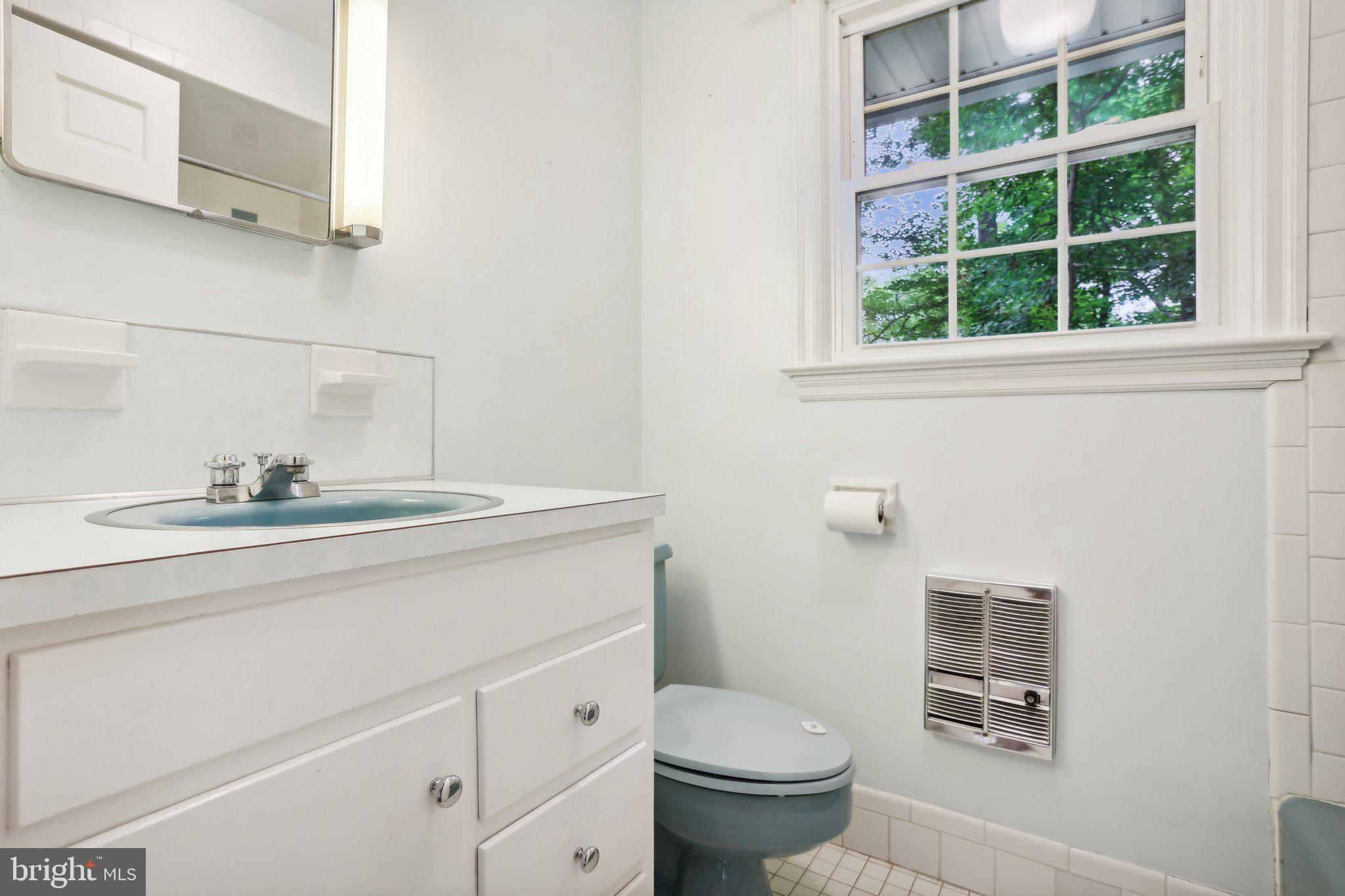 435 N PINE TOP PLACE