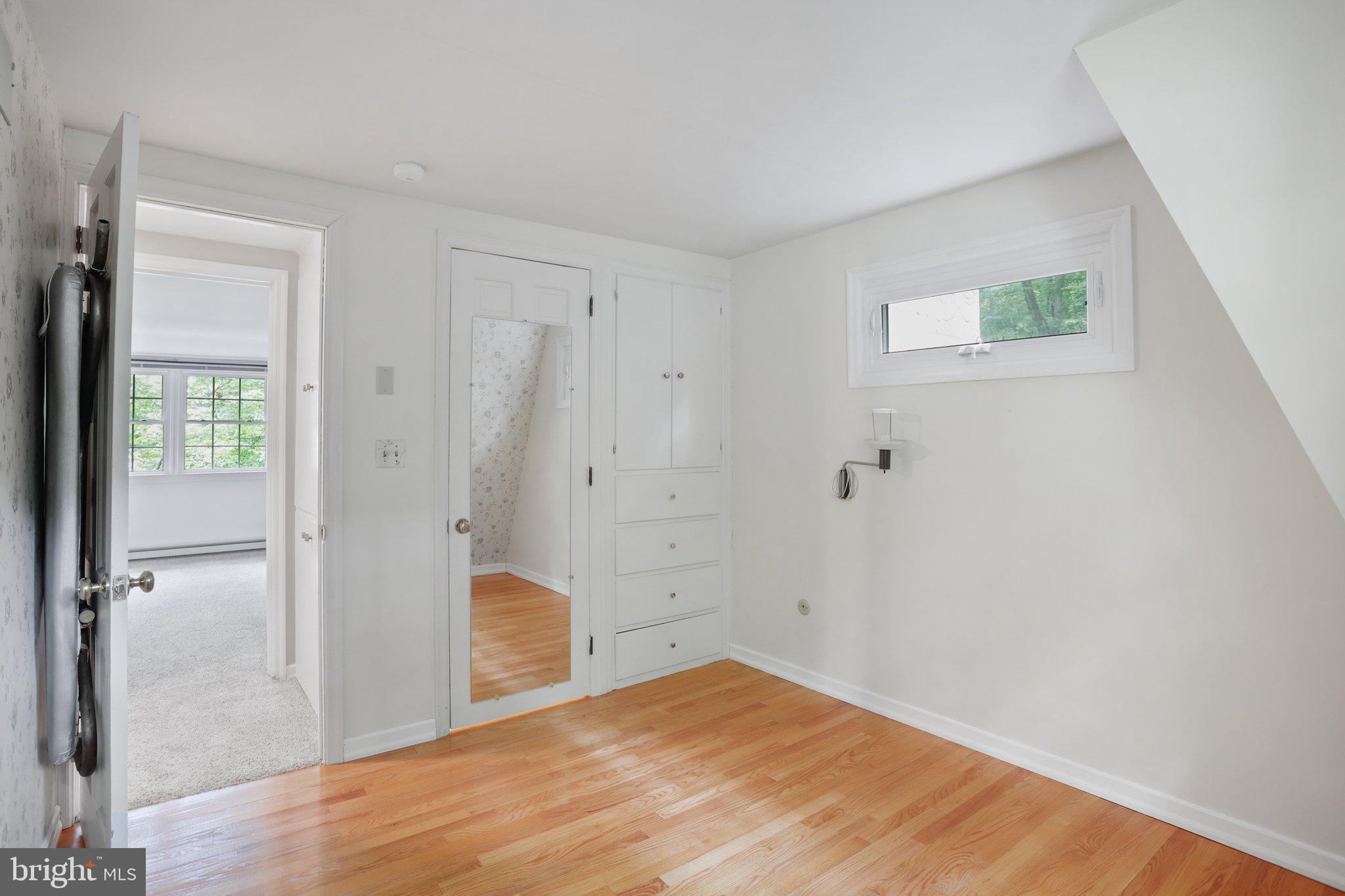 435 N PINE TOP PLACE