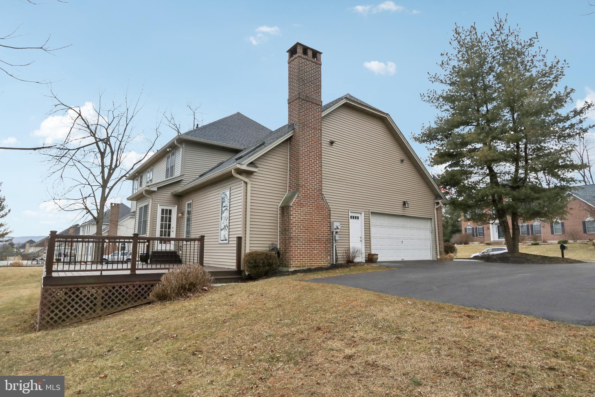 2119 SHERBROOKE DRIVE