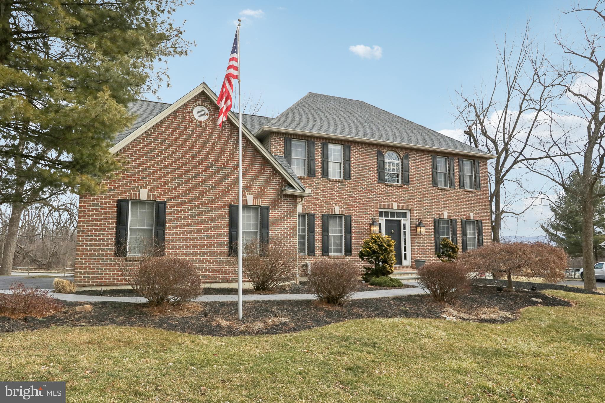 2119 SHERBROOKE DRIVE