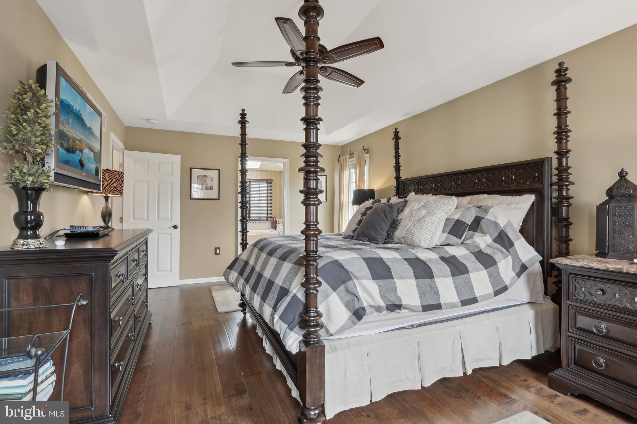 2119 SHERBROOKE DRIVE
