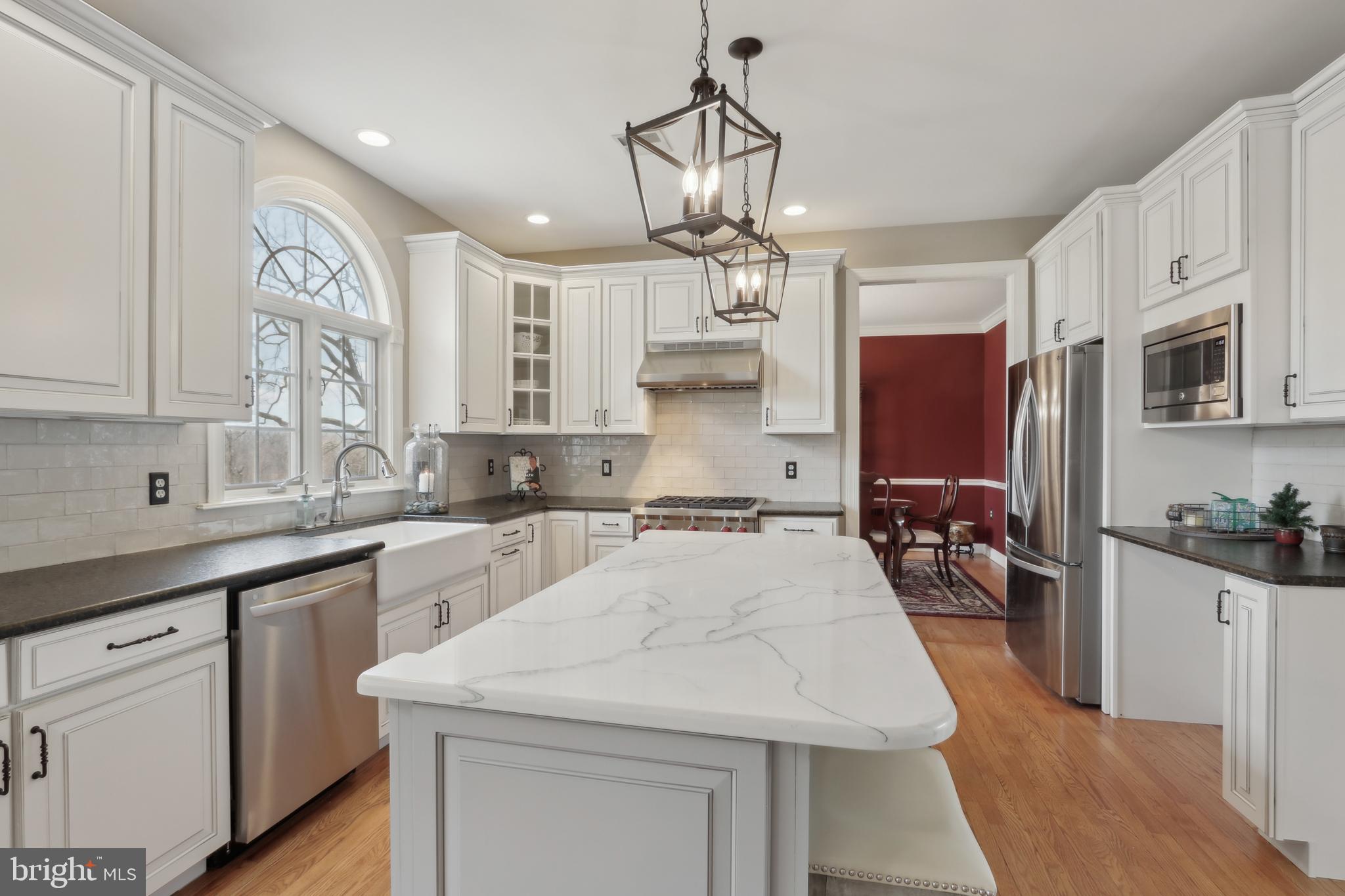 2119 SHERBROOKE DRIVE