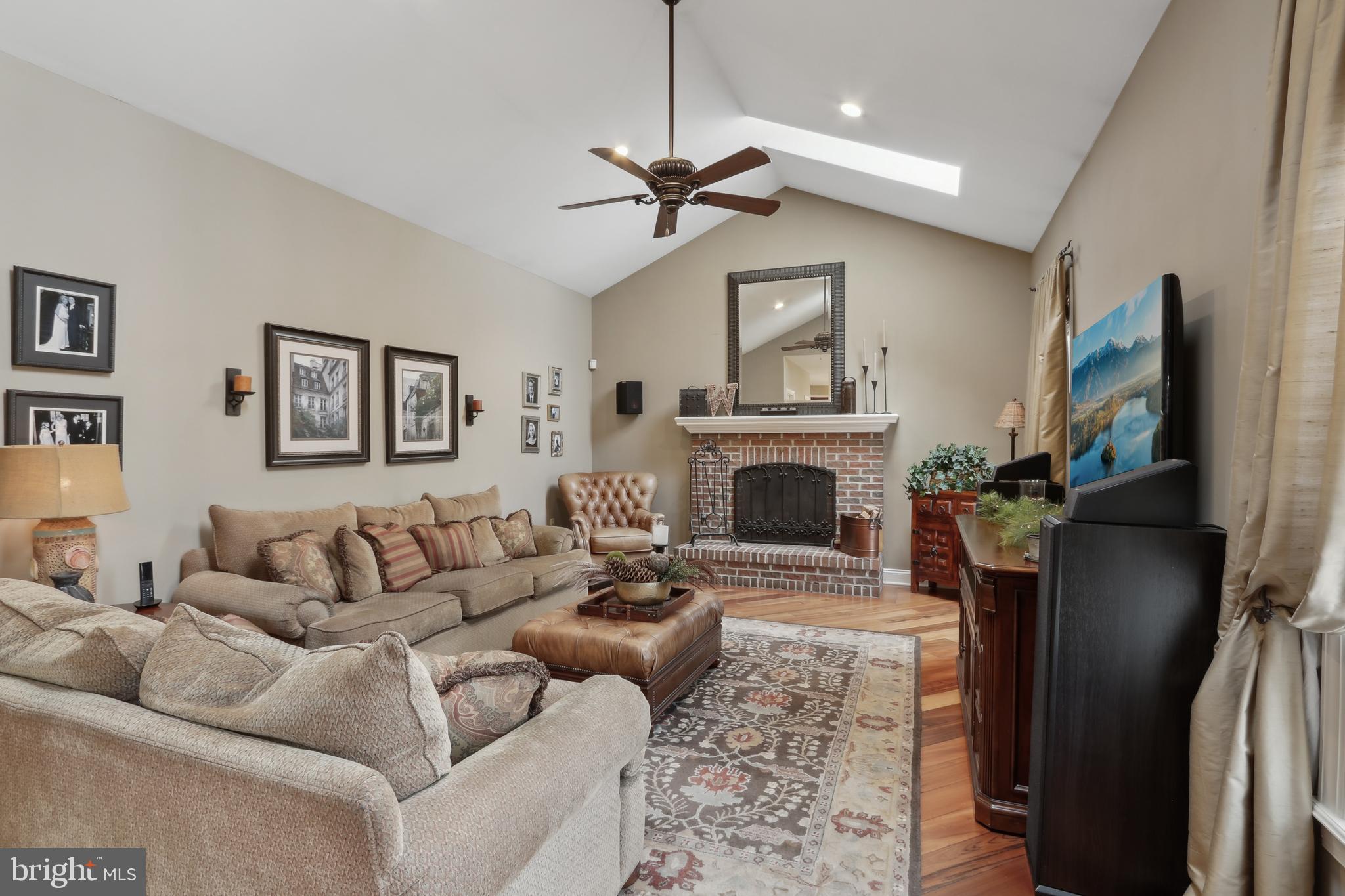 2119 SHERBROOKE DRIVE
