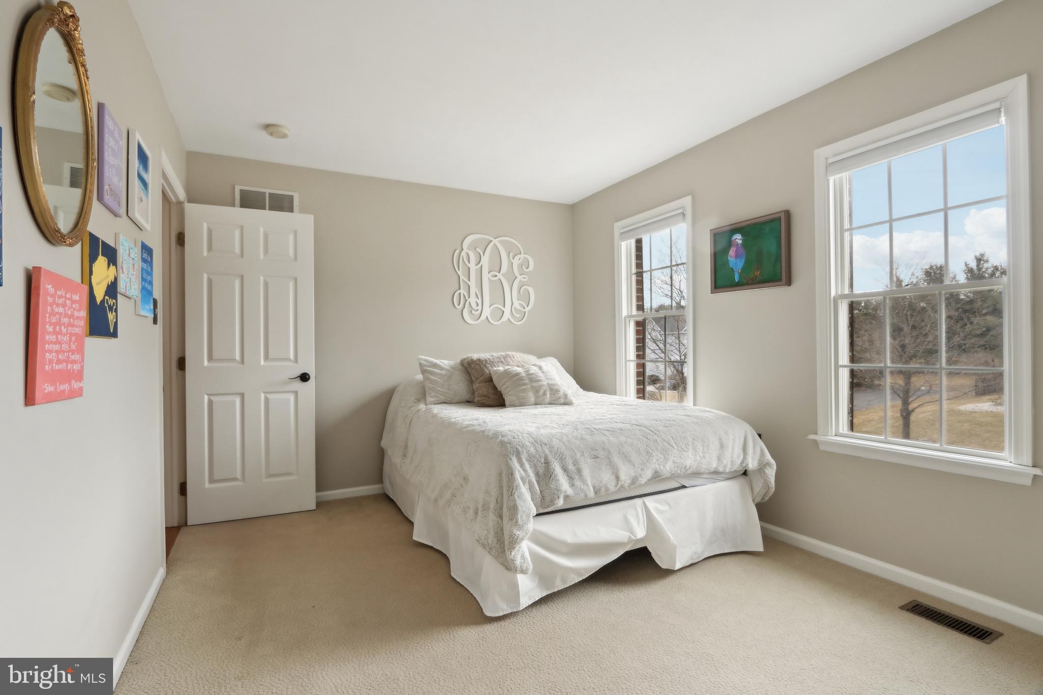 2119 SHERBROOKE DRIVE