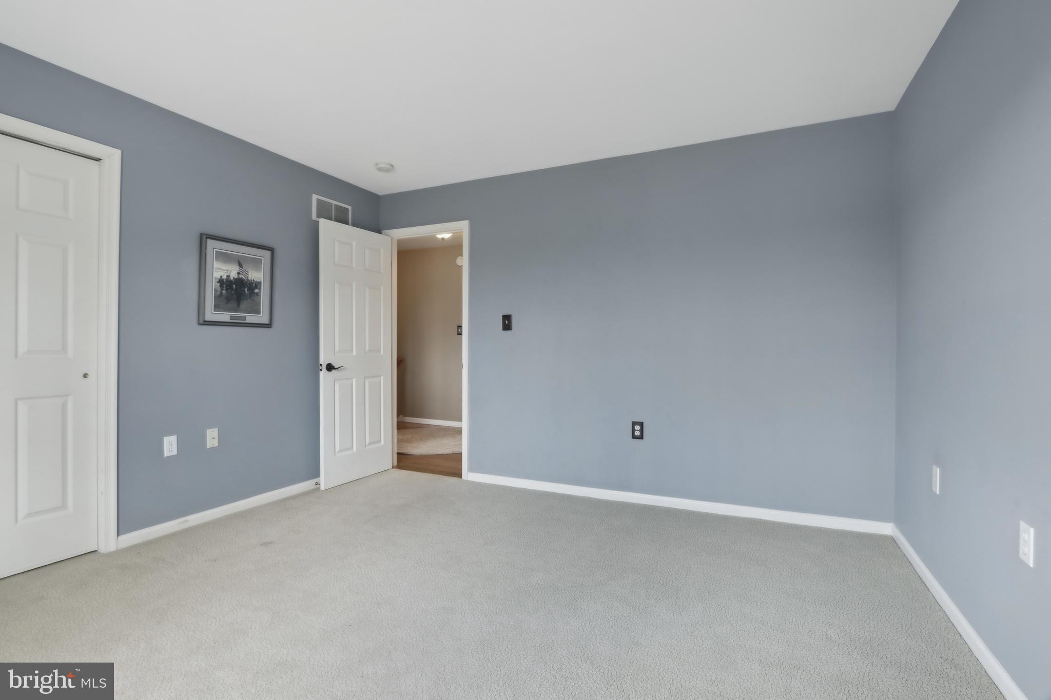 2119 SHERBROOKE DRIVE
