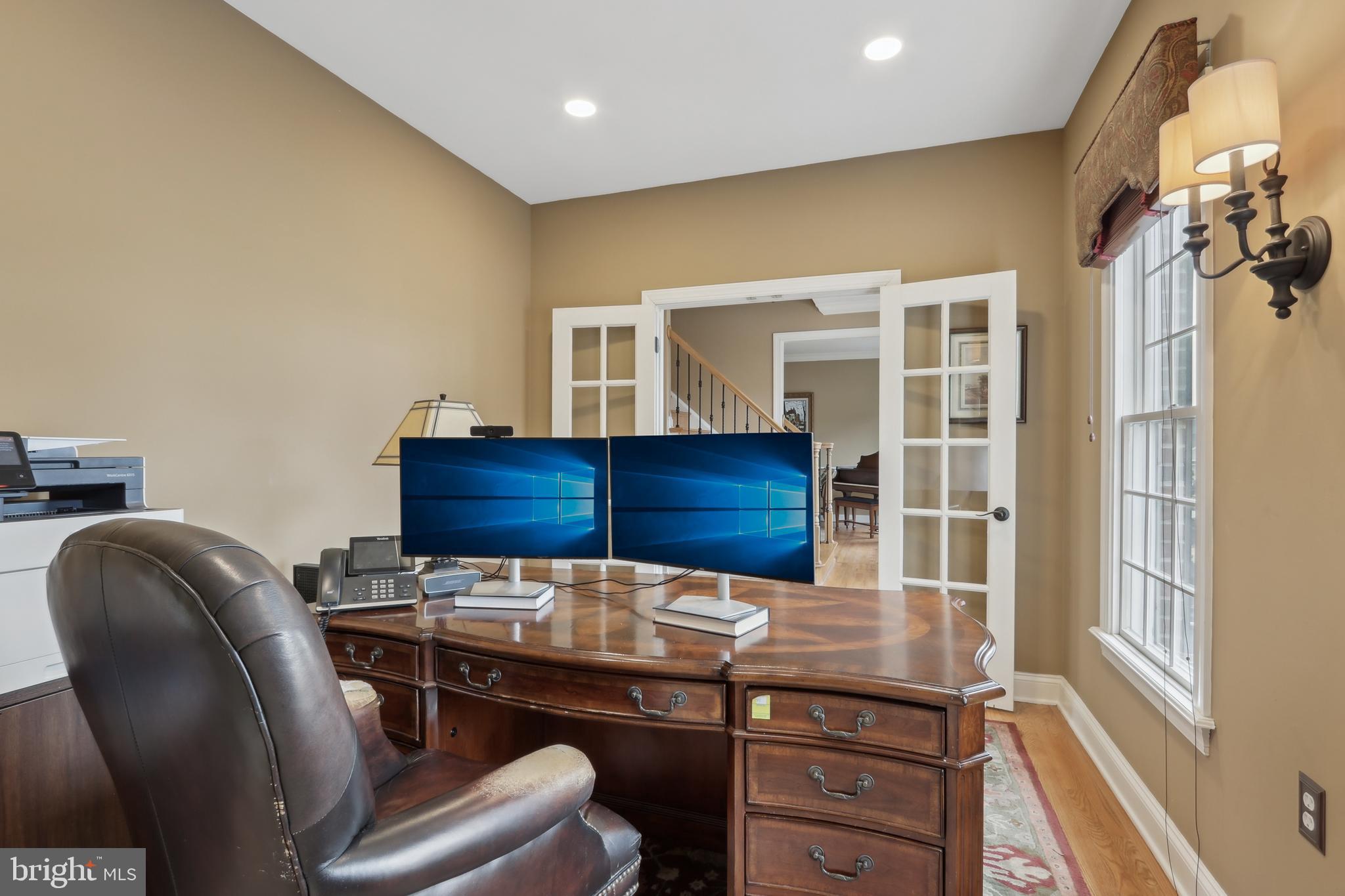 2119 SHERBROOKE DRIVE