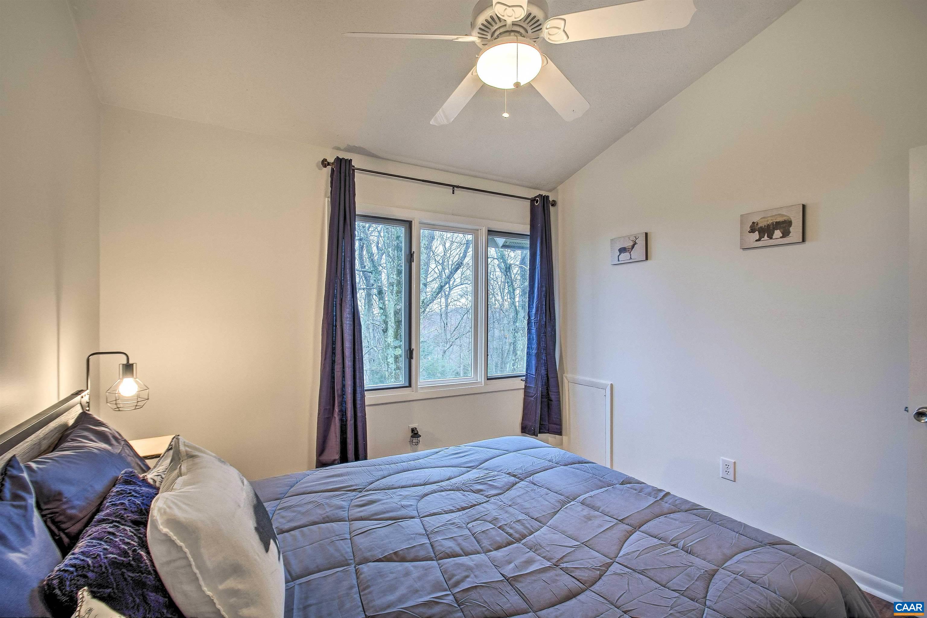 2215 TANNERS RIDGE CONDOS