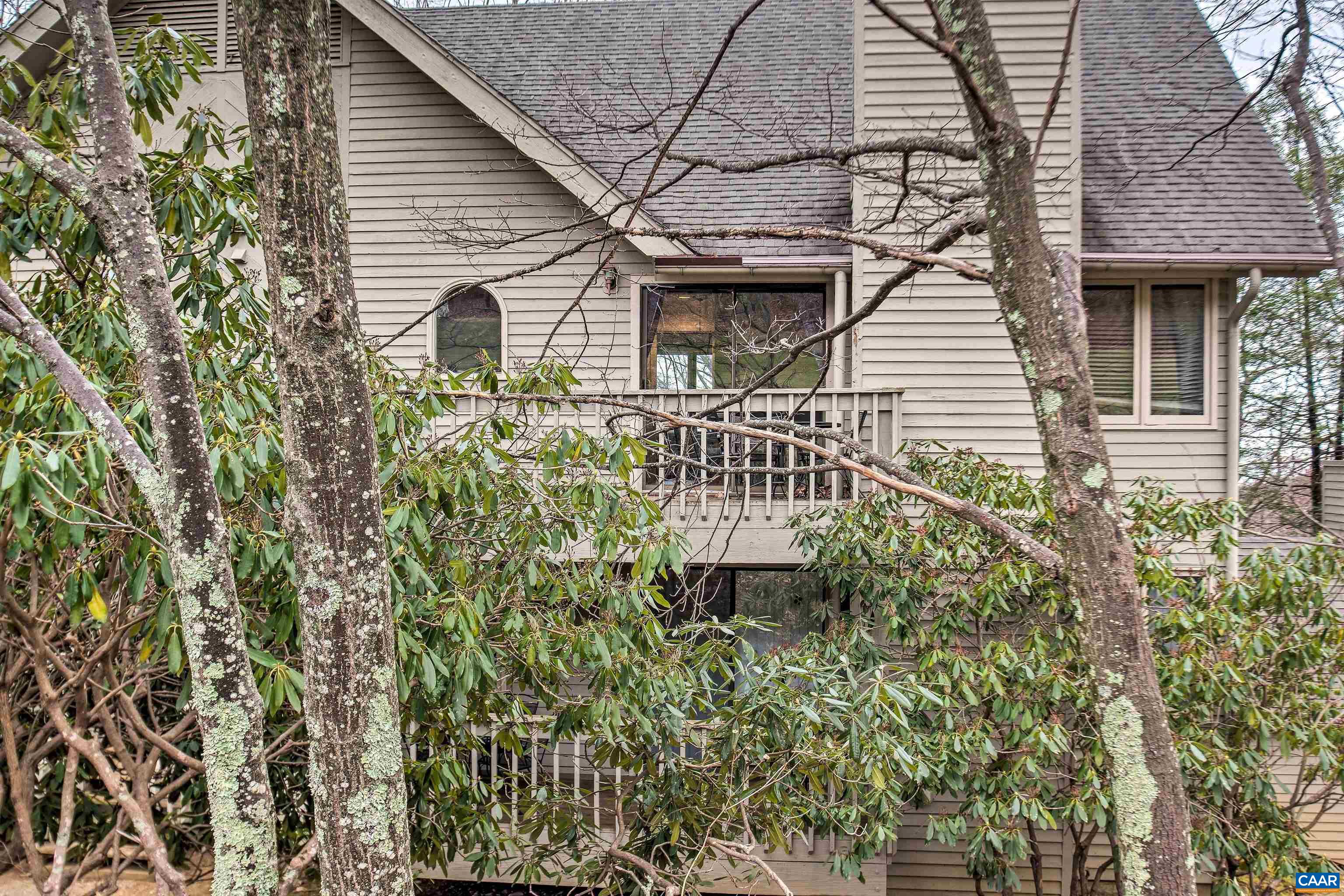 2215 TANNERS RIDGE CONDOS