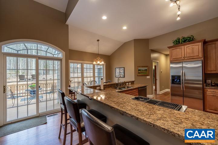 211 HIDDEN SPRINGS LN