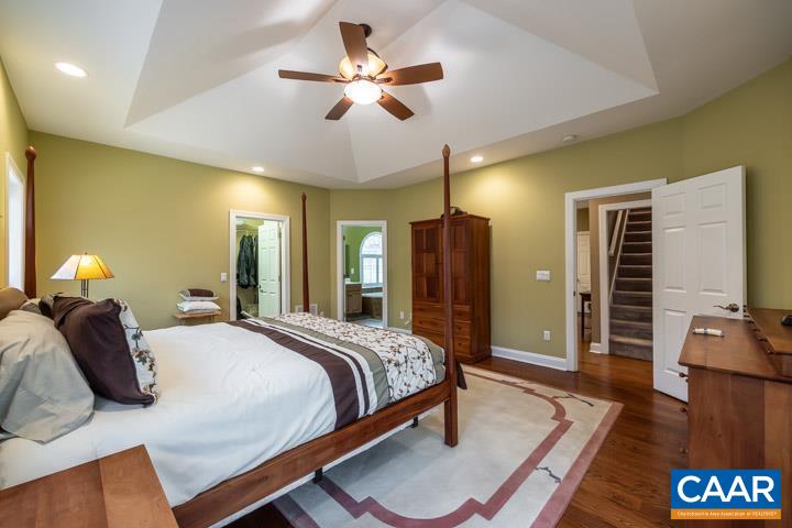 211 HIDDEN SPRINGS LN