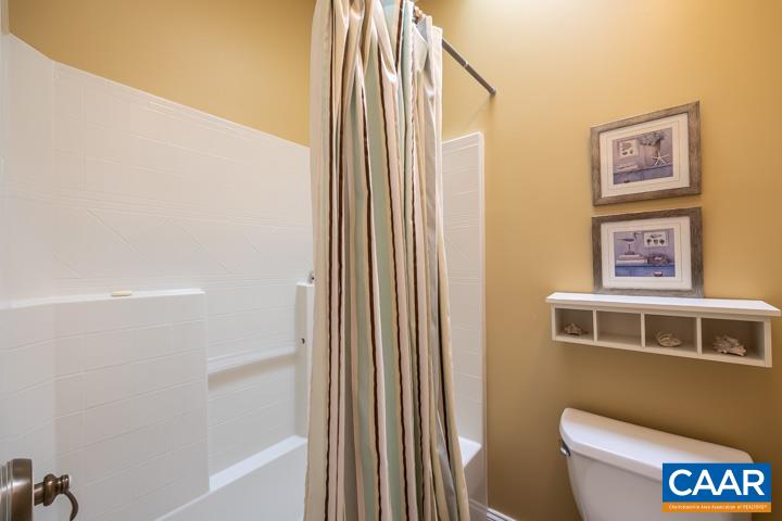 211 HIDDEN SPRINGS LN