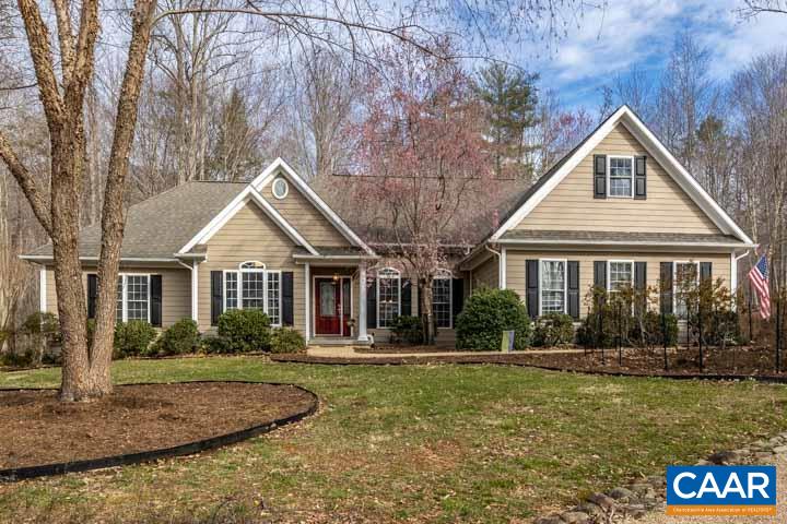 211 HIDDEN SPRINGS LN