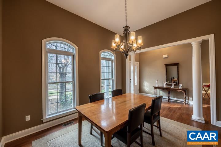 211 HIDDEN SPRINGS LN